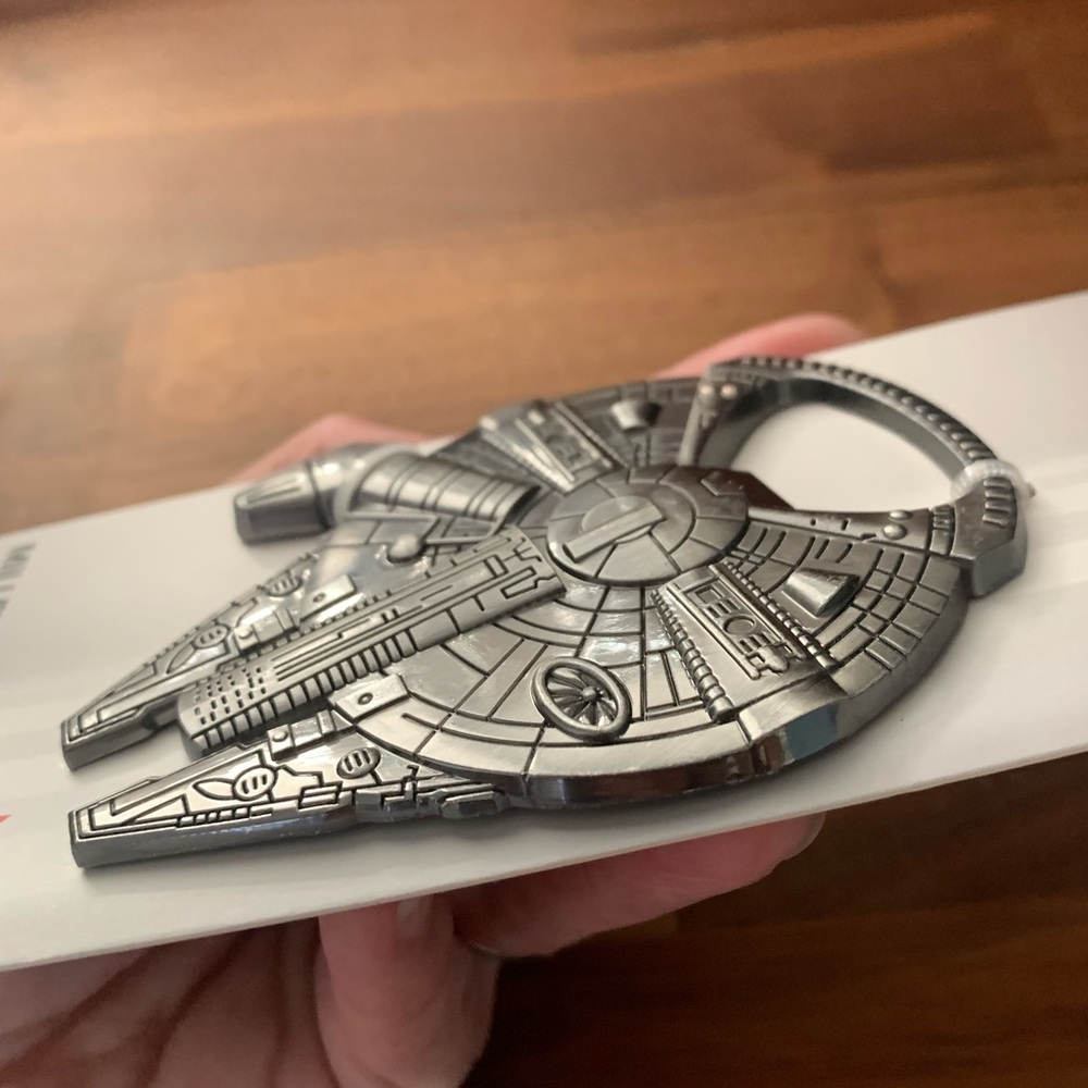 Millenium Falcon bottle opener magnet Star Wars